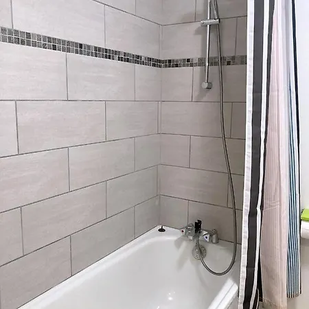 Apartment Chez Karine 1